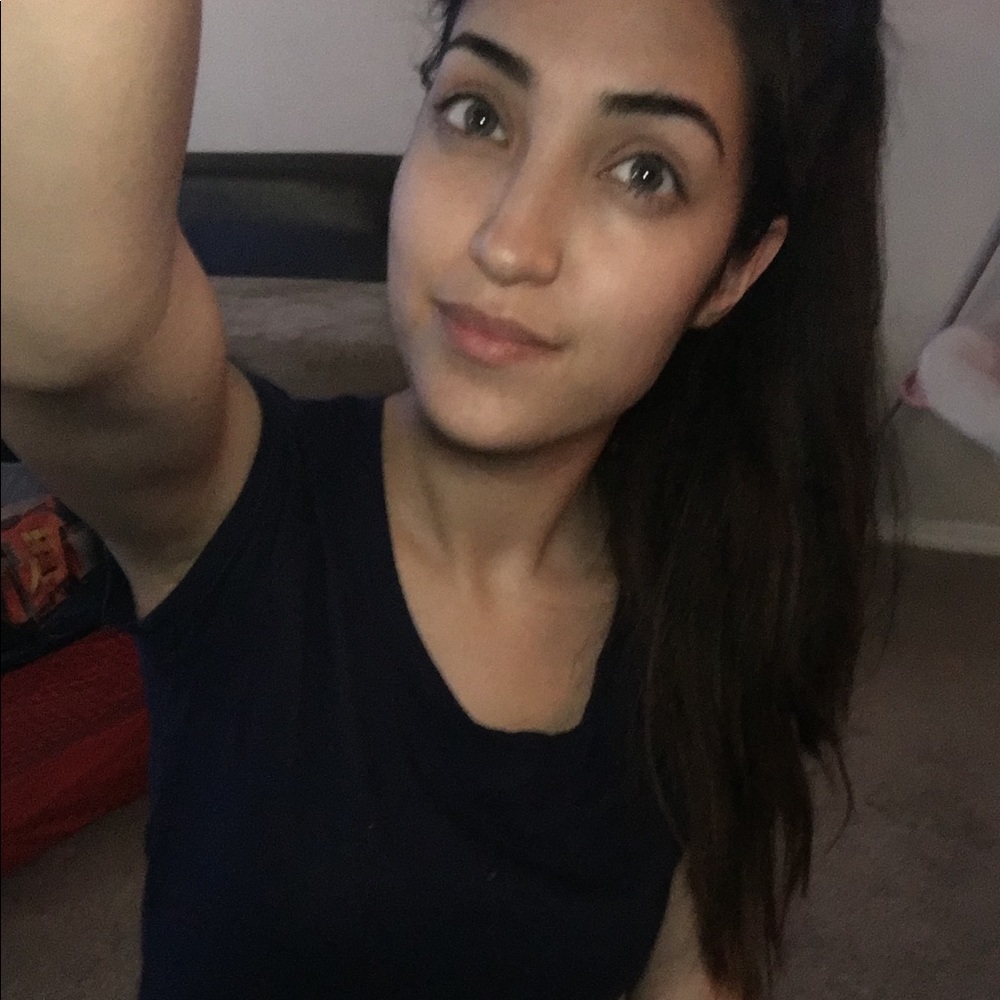 Meet your Posher, Jennifer